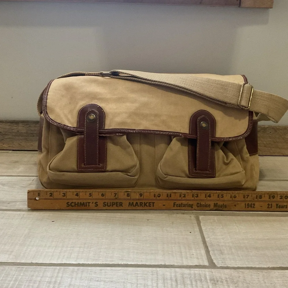 THE J. PETERMAN COMPANY - Counterfeit Leather & Canvas Mail Bag